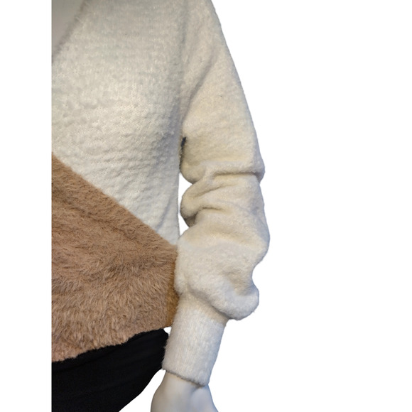Almost Famous Womens Crisscross Sweater White Brown Large 100% Polyester - Picture 7 of 16